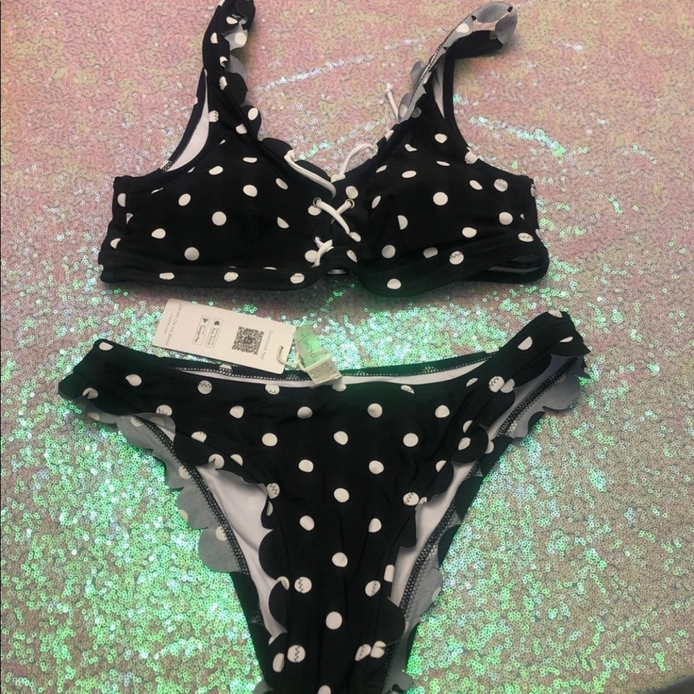 Black and while polka dot bikini